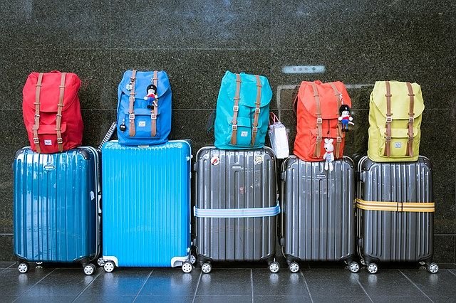 utazó bőröndök